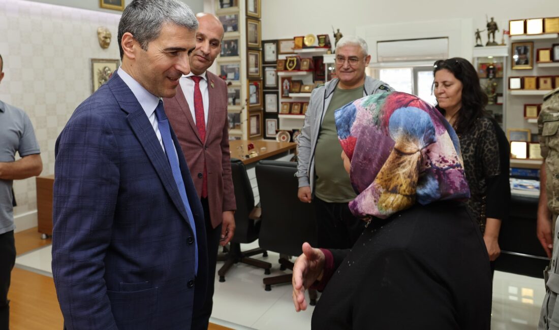 Afyonkarahisar Valisi Dr. Naci Aktaş, şehitlerin emanetlerine ve gazilere olan