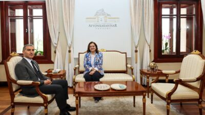 Afyonkarahisar Belediye Başkanı Burcu Köksal, Vali Dr. Naci Aktaş’ı ziyaret