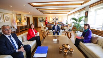 Afyonkarahisar Belediye Başkanı Burcu Köksal ve Belediye Başkan Yardımcısı Ömer