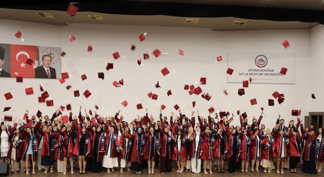 Afyonkarahisar Sağlık Bilimleri Üniversitesi (AFSÜ) Sağlık Bilimleri Fakültesi (SBF) üç