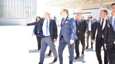 Türkiye Odalar ve Borsalar Birliği Başkanı M. Rifat Hisarcıklıoğlu, Afyonkarahisar
