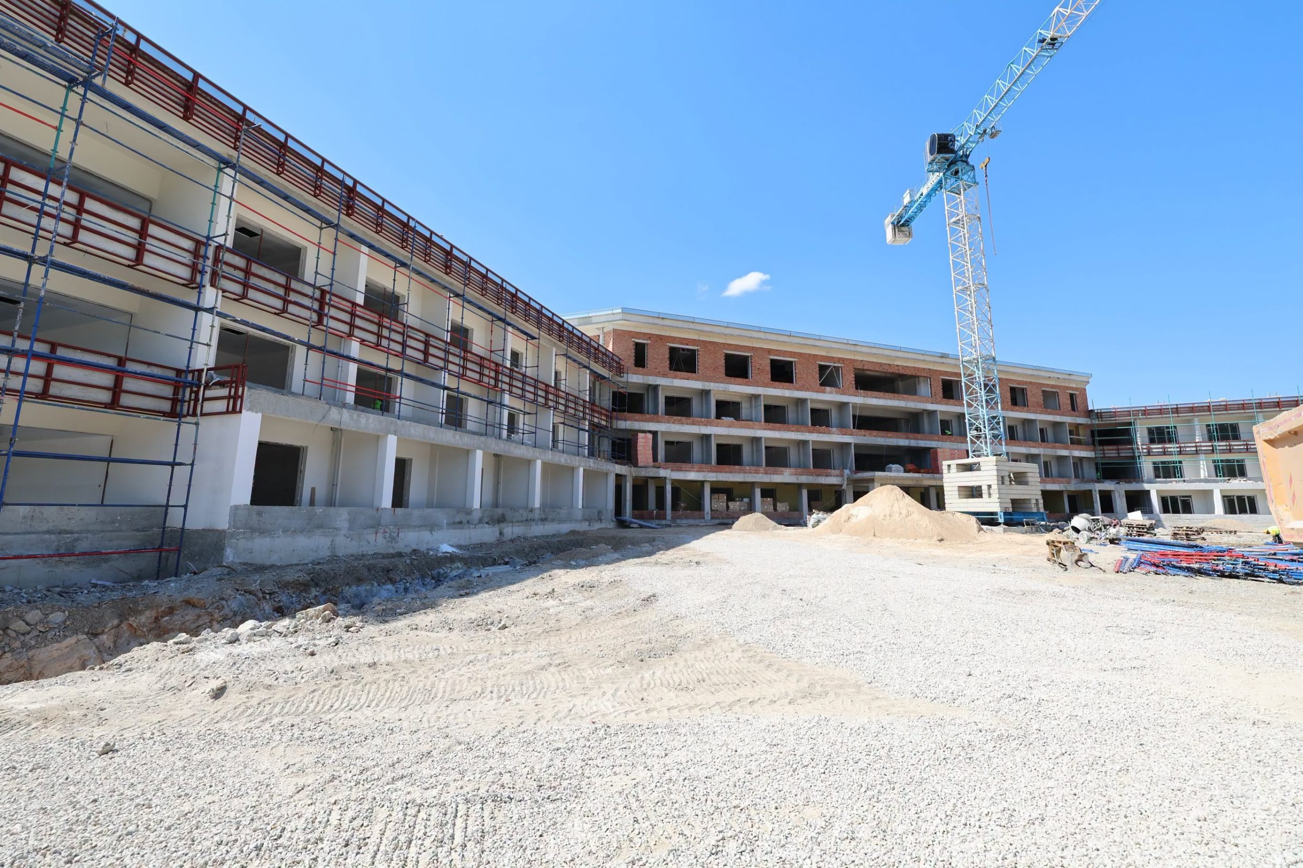 Huzurevi Yaşlı Bakım Merkezi hızla yükseliyor