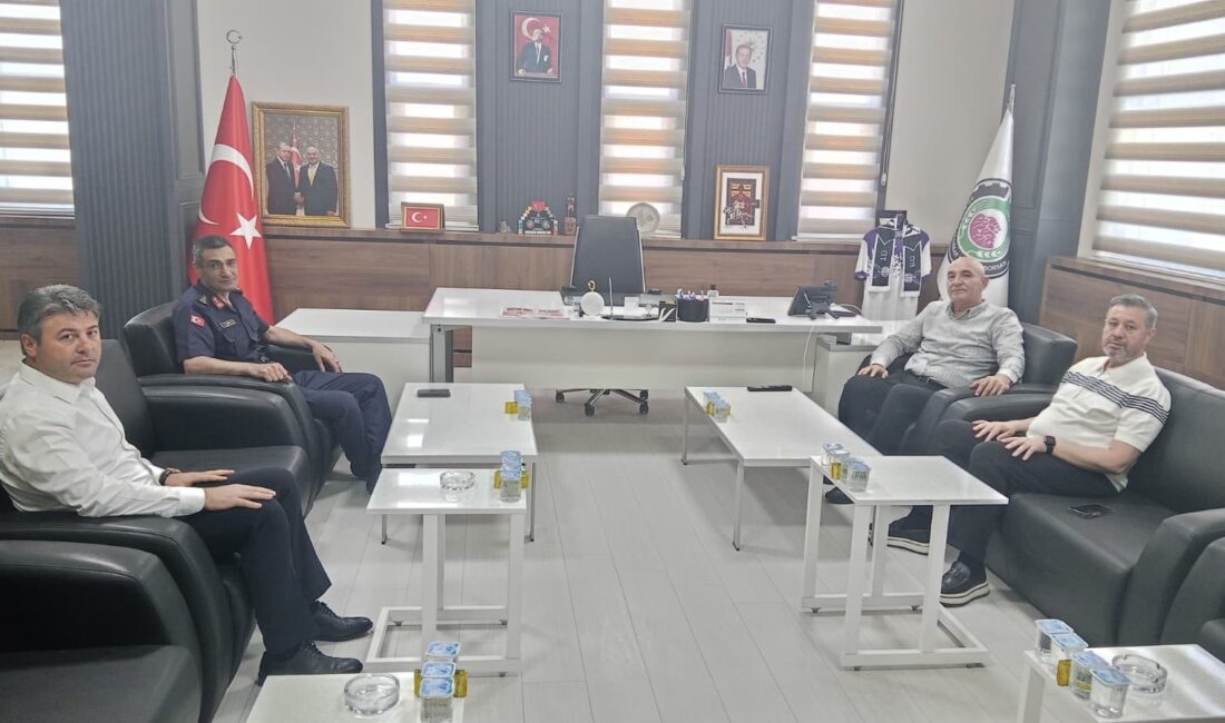 Afyonkarahisar İl Jandarma Komutanı Kıdemli Albay Murat Kaya, Afyonkarahisar Ticaret