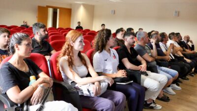 Türkiye’nin dört bir yanından gelen sporcular, İşitme Engelliler Voleybol Türkiye