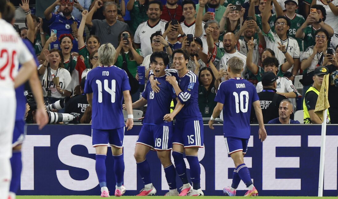 Dünya Kupası tarihinin 1000. maçında Japonya 4-0'lık galibiyete ulaşırken, Tunus