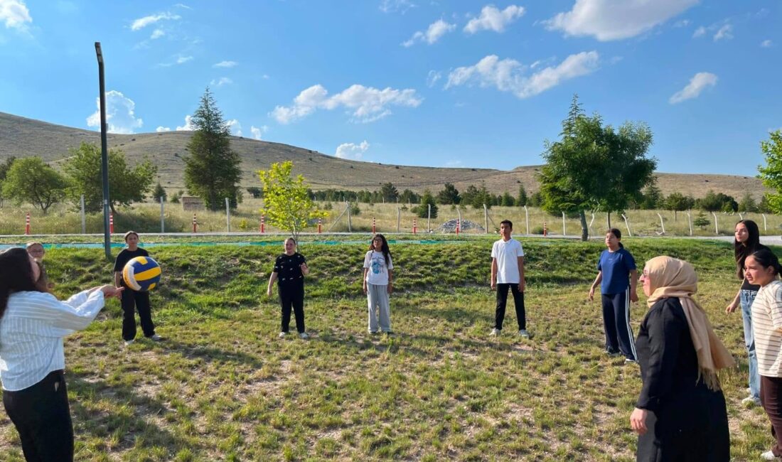 Emirdağ Belediyesi, Liselere Geçiş Sistemi (LGS) sınavına hazırlanan öğrenciler için