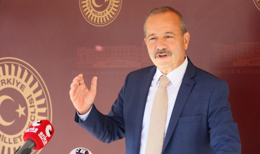 Milliyetçi Hareket Partisi (MHP) Afyonkarahisar Milletvekili Mehmet Taytak, ülkücü şehit