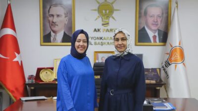 Kadın ve Demokrasi Derneği (KADEM) Afyonkarahisar Temsilcisi Huriye Akçay, AK
