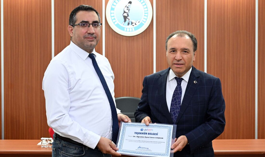 Afyon Kocatepe Üniversitesi (AKÜ) Rektörü Prof. Dr. Mehmet Karakaş, Bilim,