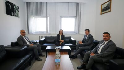 Afyonkarahisar Belediye Başkanı Burcu Köksal, Vali Yardımcısı İhsan Ayrancı ve
