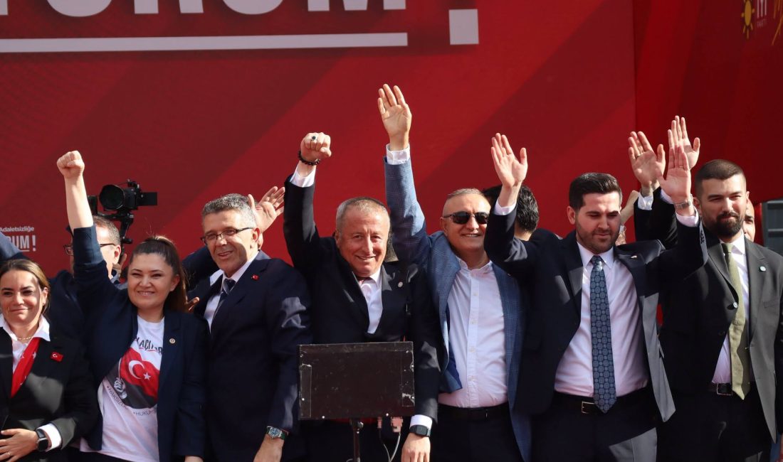 İYİ Parti Genel Başkan Yardımcısı ve Afyonkarahisar Milletvekili Hakan Şeref