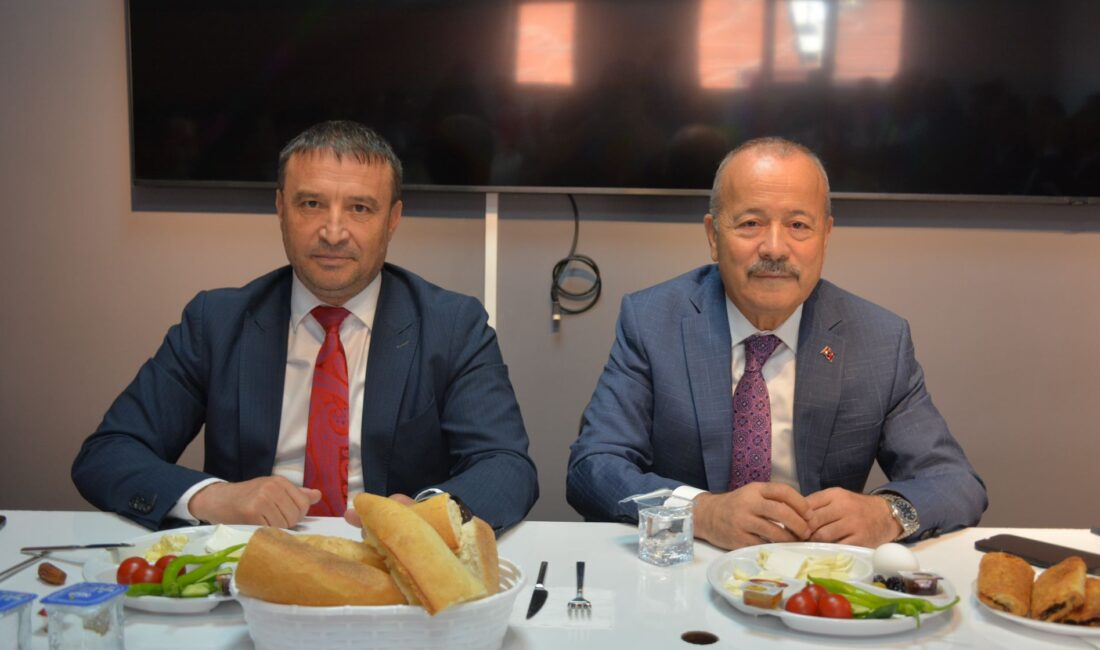 Milliyetçi Hareket Partisi Afyonkarahisar Milletvekili Mehmet Taytak ve MHP Afyonkarahisar