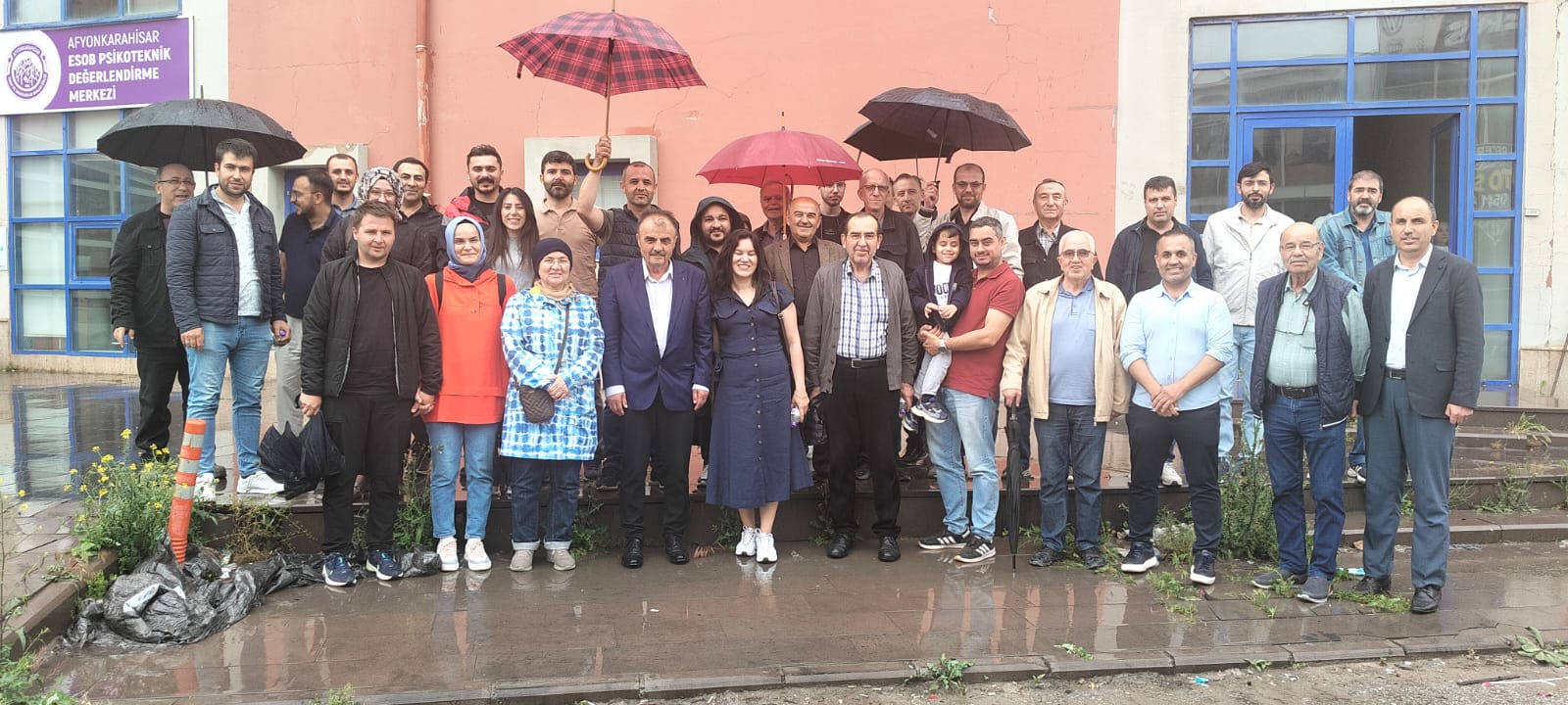 Türk-İş Güvenevler Yapı Kooperatifi'nin Olağan Genel Kurulu'nda duygusal anlar yaşandı.