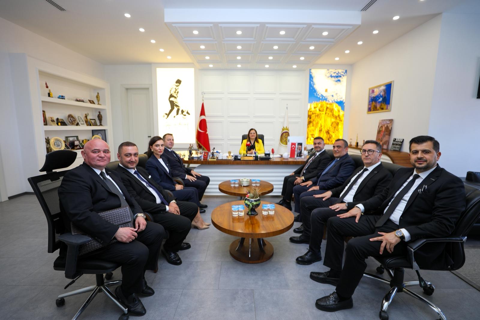 Afyonkarahisar Sanayicileri ve İş İnsanları Derneği (AFSİAD) Başkanı Kadir Sayın