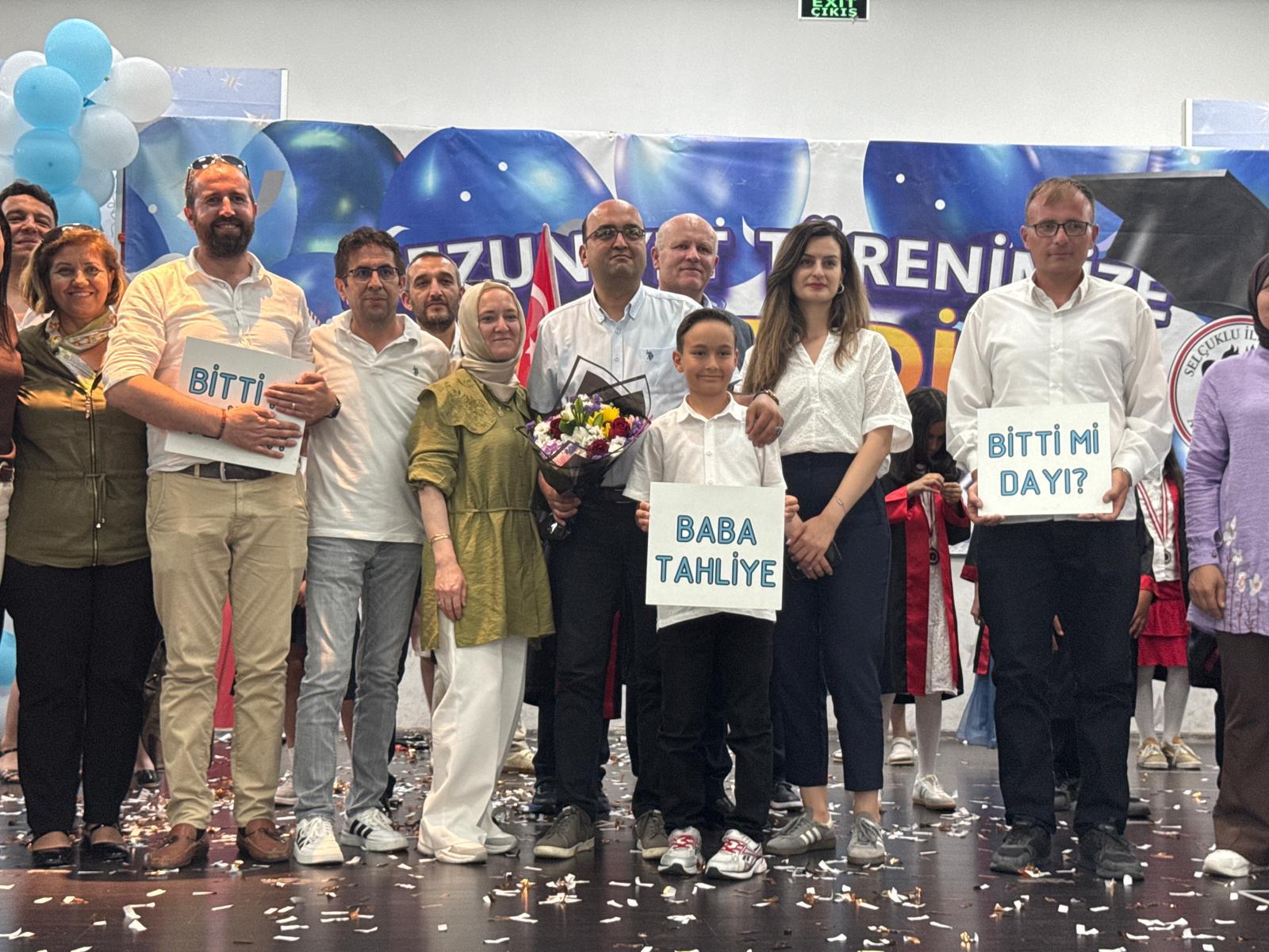 Afyonkarahisar Selçuklu İlkokulu'nda eğitim gören 261 dördüncü sınıf öğrencisi için