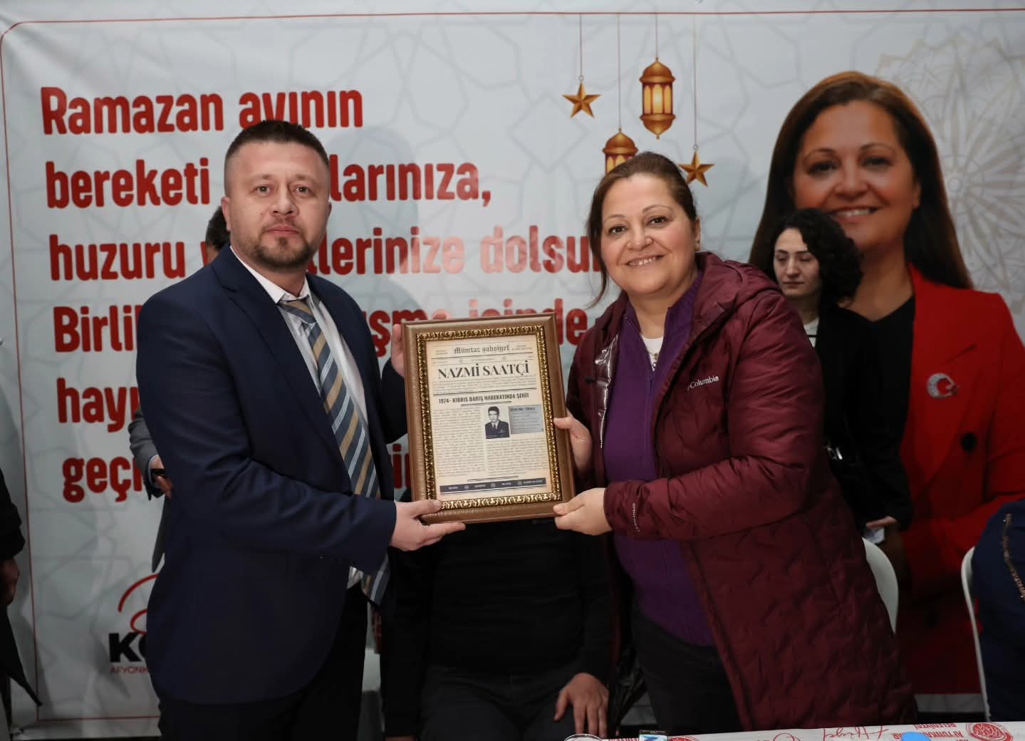 Afyonkarahisar’ın Nazmi Saatçi Mahallesi Muhtarı Hasan Sezgin, mahalleye adını veren