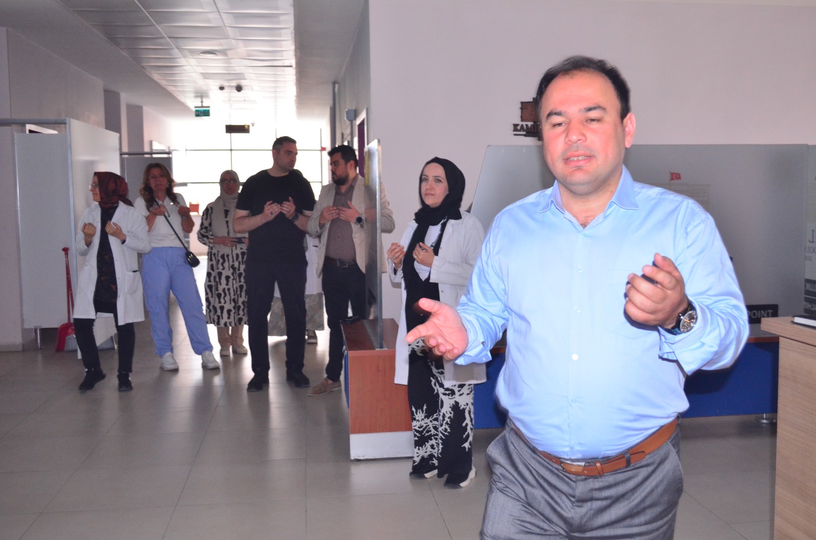 Afyonkarahisar’ın köklü eğitim kurumlarından Kamil Miras Anadolu Lisesi, bu yıl