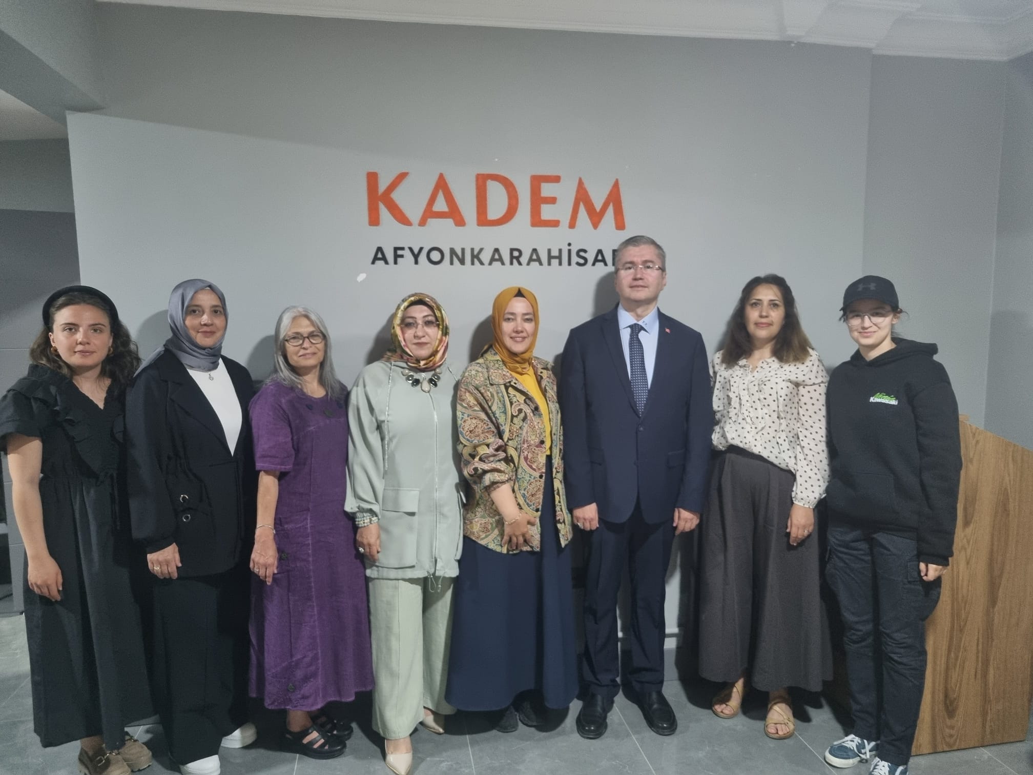 Kadın ve Demokrasi Vakfı Afyonkarahisar İl Temsilciliği, kadınların kişisel ve