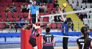 Afyonkarahisar’da düzenlenen Büyük Kadınlar Voleybol Müsabakaları, oynanan karşılaşmaların ardından tamamlandı.