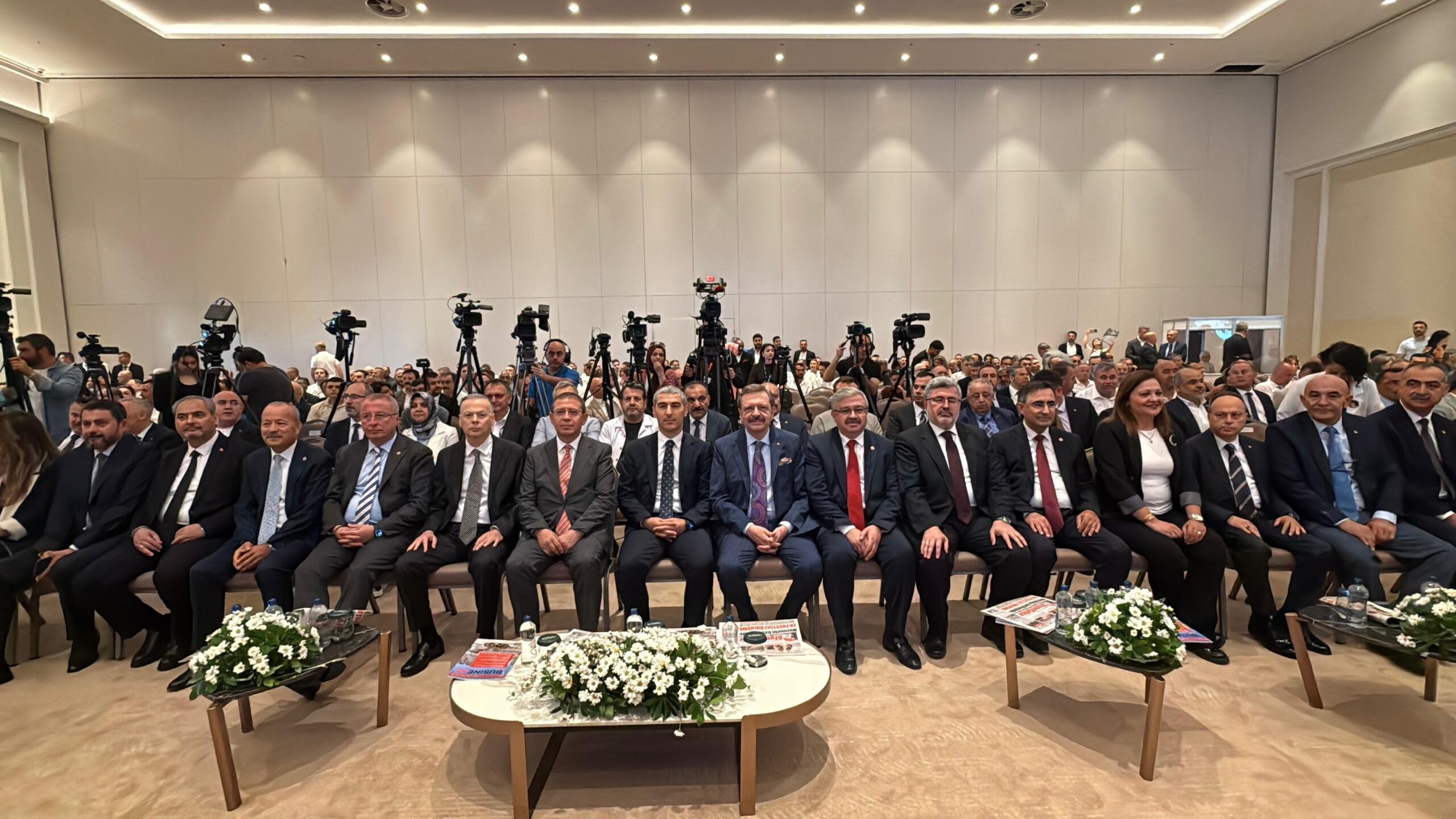 Afyonkarahisar, dünya doğal taş sektörünün önemli buluşmalarından birine daha ev
