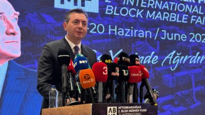2. Afyonkarahisar Blok Mermer Fuarı'nın açılış töreninde konuşan ALZ Fuarcılık