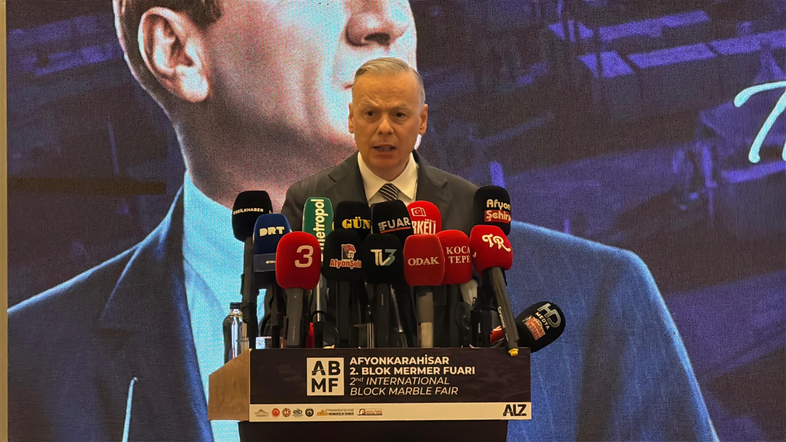 AĞAR: AFYON MERMERİ TÜRKİYE’NİN KÜRESEL GÜCÜNÜ PEKİŞTİRİYOR Ticaret Bakan Yardımcısı