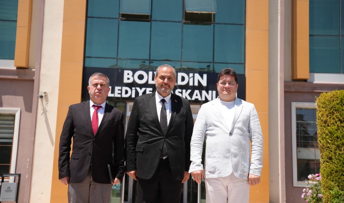 Afyonkarahisar Sağlık Bilimleri Üniversitesi (AFSÜ) Rektörü Prof. Dr. Adem Aslan