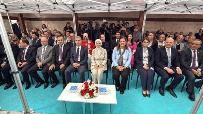 Afyonkarahisar Belediyesi tarafından restorasyonu tamamlanan ve Uzun Çarşı'nın önemli tarihi