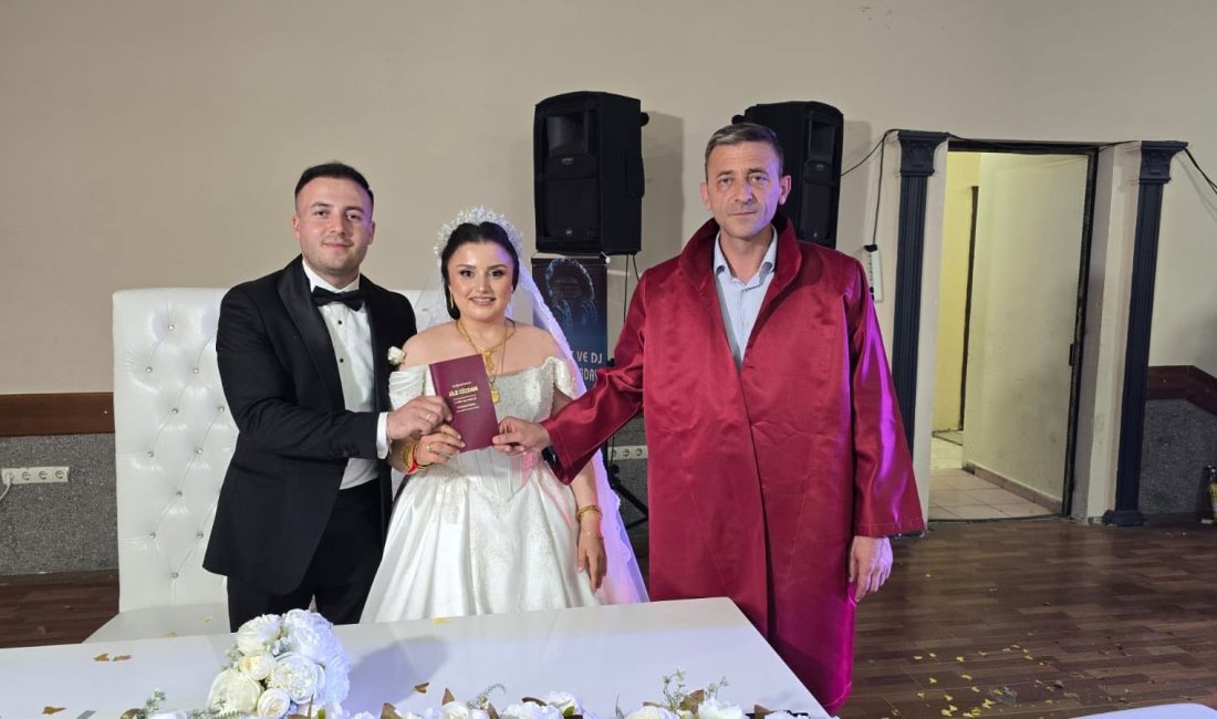 Afyonkarahisar’ın Sinanpaşa ilçesinde, hayatlarını birleştirme kararı alan genç bir çiftin
