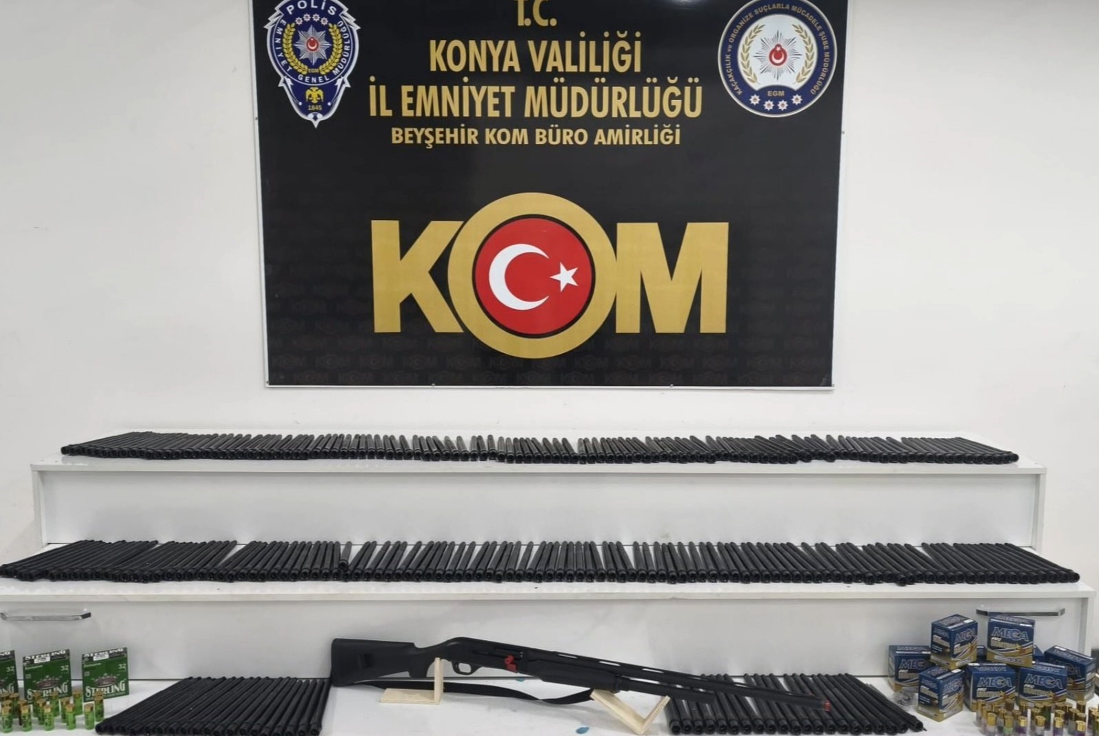 Konya emniyetinin kaçakçılara yönelik uzun süredir yürüttüğü teknik ve fiziki