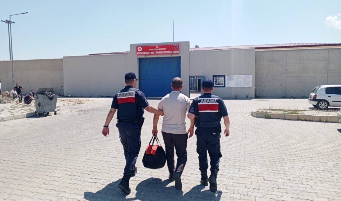 Afyonkarahisar İl Jandarma Komutanlığı ekiplerinin İhsaniye ilçesinde gerçekleştirdiği titiz operasyon