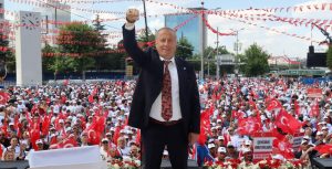 İYİ Parti Genel Başkan Yardımcısı ve Afyonkarahisar Milletvekili Hakan Şeref