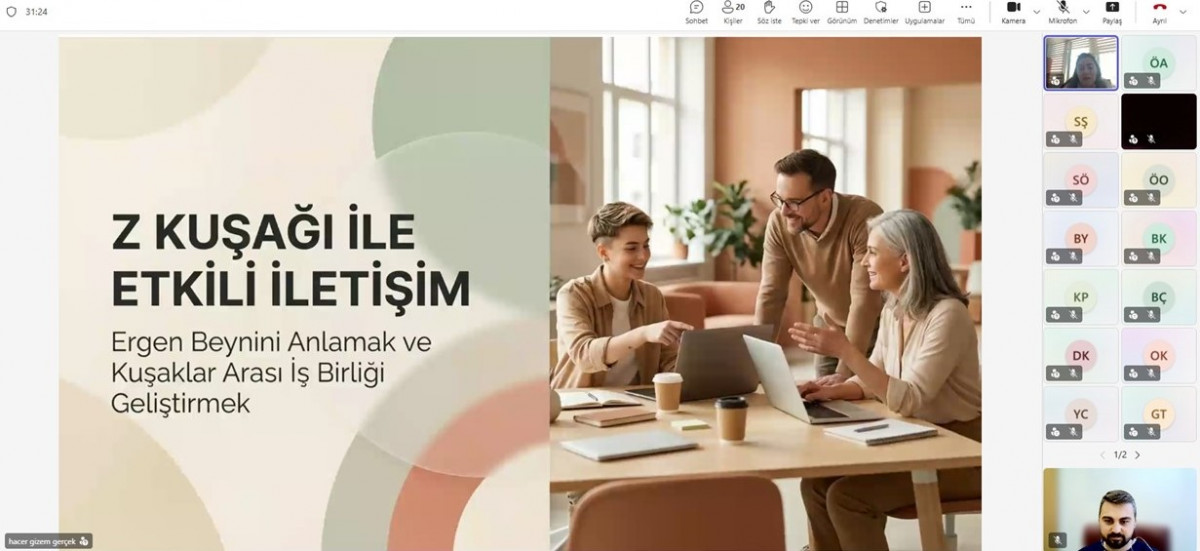 Afyonkarahisar Sağlık Bilimleri Üniversitesi (AFSÜ) öğretim elemanları, dijital teknolojinin içine