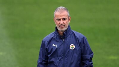 Fenerbahçe'nin 2026-2027 sezonu için teknik direktörlüğe getirdiği İsmail Kartal, sarı-lacivertli