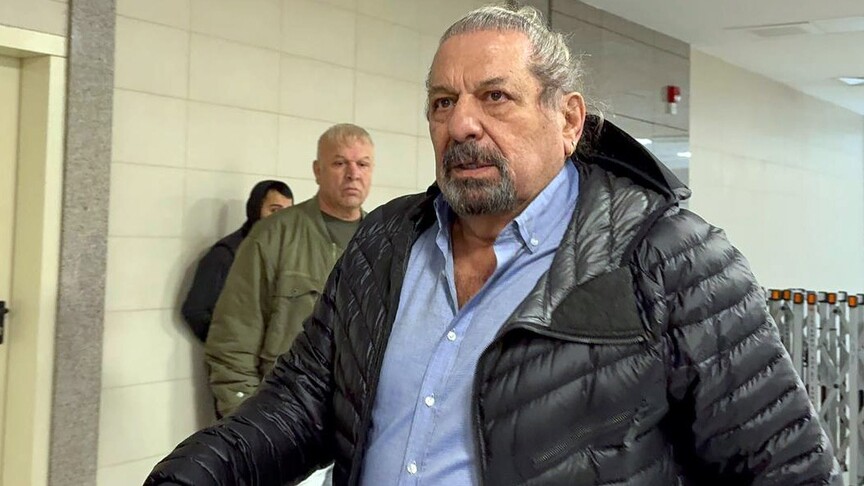 Spor yorumcusu ve eski hakem Erman Toroğlu hakkında, televizyon kanalında