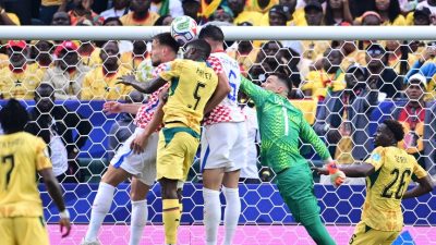 Senegal, Dünya Kupası'ndaki son grup maçında Irak'ı 5 golle geçti.