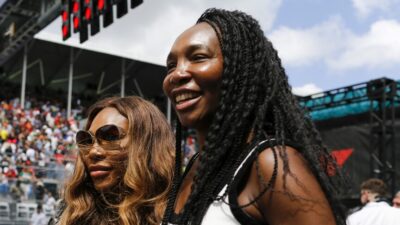 ABD'li Serena ve Venus Williams kardeşler, çift kadınlar kategorisinde özel