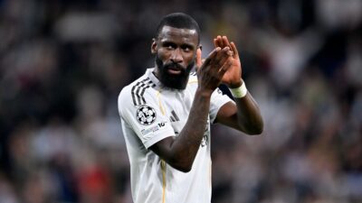İspanya ekibi Real Madrid, Alman milli futbolcu Antonio Rüdiger ile