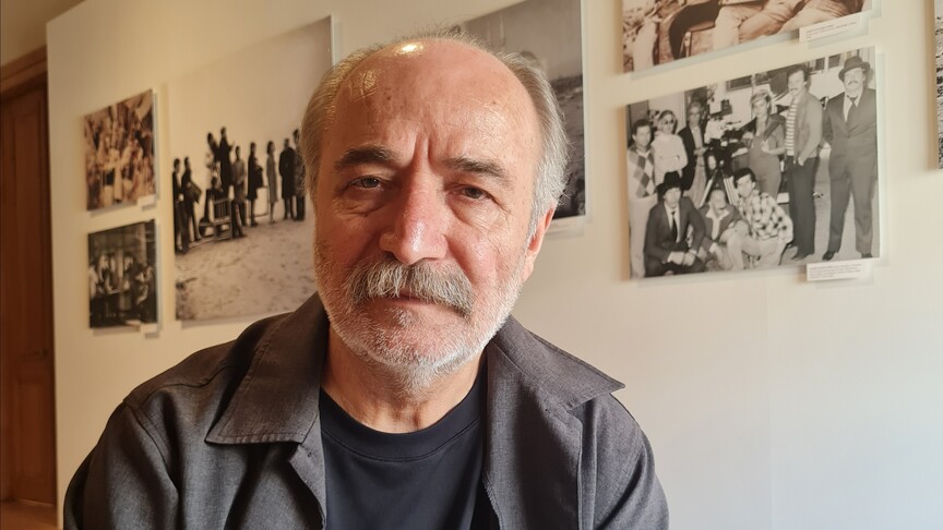 Yönetmen Çelik, "Kör Gece" filmine ilişkin, "Darbeye alışan bir ülke