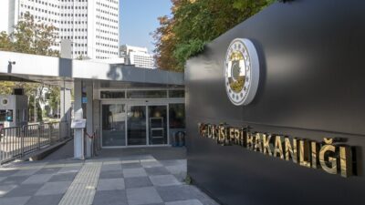 Türkiye, İsrailli aşırılık yanlılarının Mescid-i Aksa'ya baskınını, İsrail bayrağı açılmasını