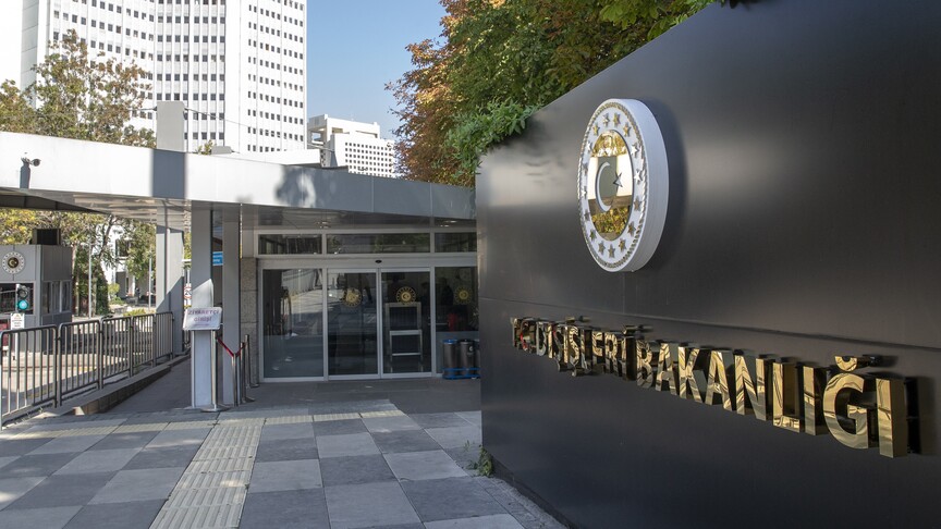 Türkiye, İsrailli aşırılık yanlılarının Mescid-i Aksa'ya baskınını, İsrail bayrağı açılmasını