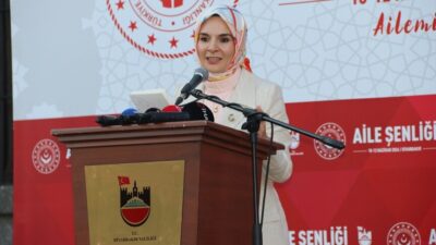 Aile ve Sosyal Hizmetler Bakanı Mahinur Özdemir Göktaş, 18 ile