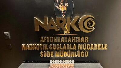 Afyonkarahisar İl Emniyet Müdürlüğü ekipleri, kent genelinde gençliği zehirlemeye çalışan