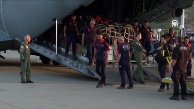 Venezuela’da meydana gelen 7,2 ve 7,5 büyüklüğündeki depremlerin ardından bölgeye