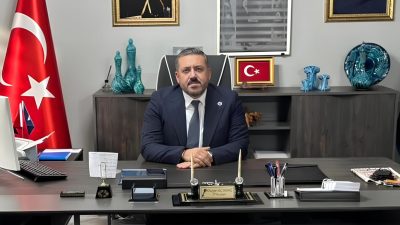 Anahtar Parti Afyonkarahisar İl Başkanı Üzeyir Aladağ, kiraz ve vişne