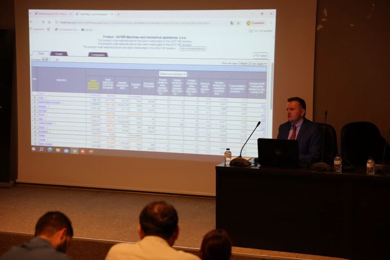 Afyon makinesinde rekabet gücünü artıracak proje başladı 4 Afyon makinesinde rekabet gücünü artıracak proje başladı