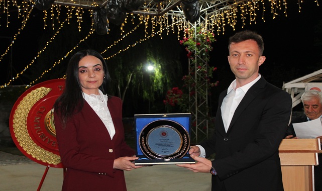 Çay Adliye Personeli veda yemeğinde buluştu