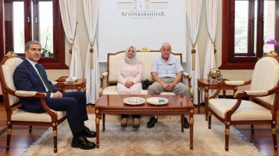 Afyonkarahisar Valisi Dr. Naci Aktaş, şehit aileleri ve gazileri makamında